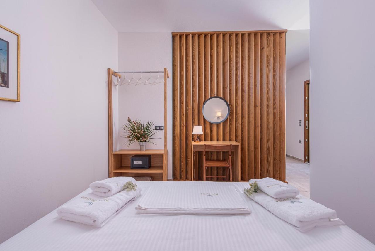 Mint Retreat Suites (Adults Only) Kalandra Dış mekan fotoğraf