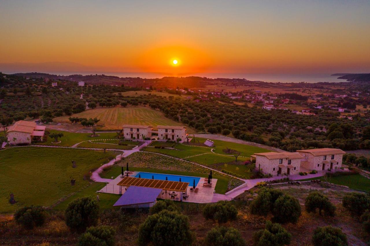 Mint Retreat Suites (Adults Only) Kalandra Dış mekan fotoğraf