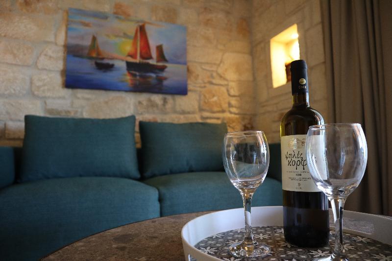 Mint Retreat Suites (Adults Only) Kalandra Dış mekan fotoğraf